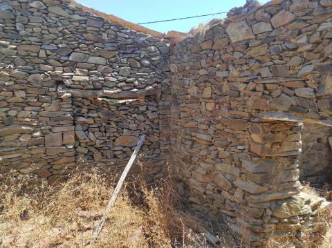 CASA EM PEDRA - COM QUINTAL - ALDEIA CERRO DA VINHA - ALCOUTIM - ALGARVE