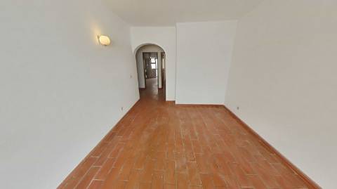 Apartamento T1 no Centro de Monte Gordo