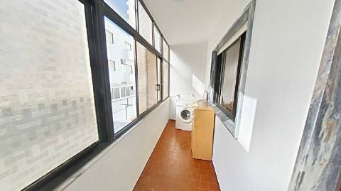 Apartamento T1 no Centro de Monte Gordo