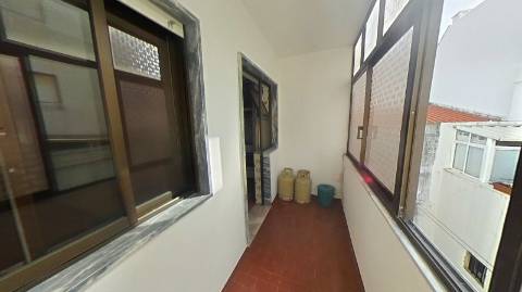 Apartamento T1 no Centro de Monte Gordo