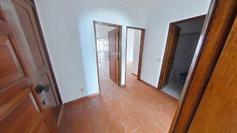 Apartamento T1 no Centro de Monte Gordo