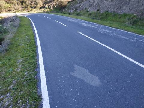 TERRENO RÚSTICO COM 5.920 M2 - BONS ACESSOS - CORTELHA - AZINHAL - CASTRO MARIM - ALGARVE