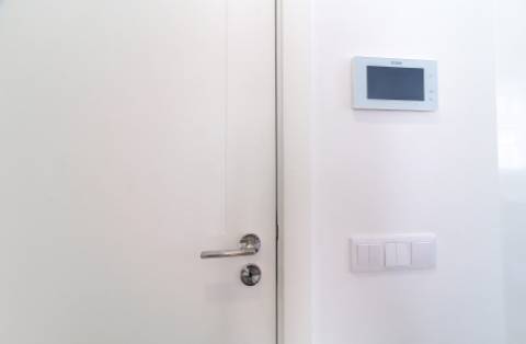 Moradia V2+2 Duplex com garagem, varandas e terraço