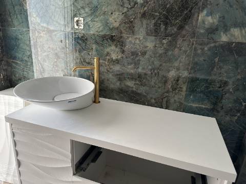 Magnifica moradia moderna T3 com piscina, garagem e elevador panorâmico!