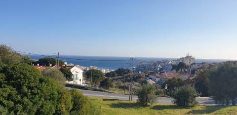 Apartamento T3 em Condominio Privado com Piscina. Vista Mar em Sesimbra