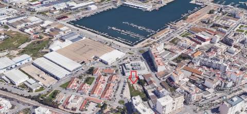 Terreno urbano para construção de 3 Prédios - Zona Ribeirinha - Olhão