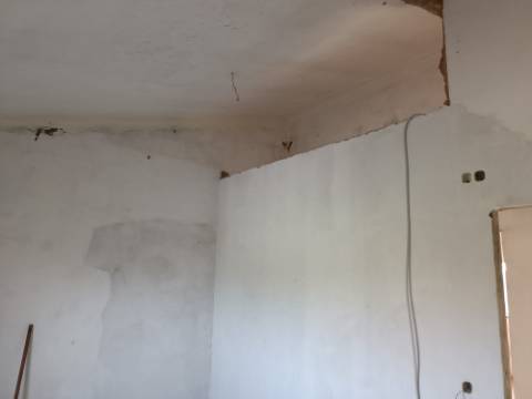 MORADIA TÉRREA - COM TERRENO DE 11.820 M2 - COM POMAR - RIO SECO - CASTRO MARIM - ALGARVE