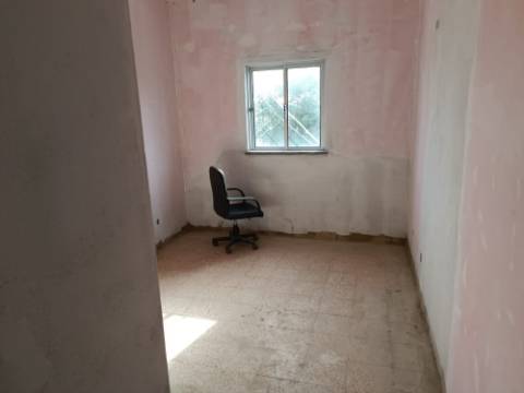 MORADIA TÉRREA - COM TERRENO DE 11.820 M2 - COM POMAR - RIO SECO - CASTRO MARIM - ALGARVE