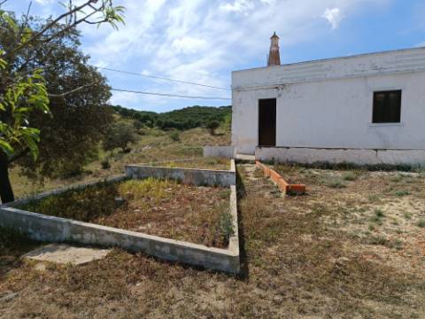 QUINTA - COM 36.720 M2 - MONTE ALGARVIO PRÓXIMO DA JUNQUEIRA - TURISMO RURAL - CASTRO MARIM - ALGARVE