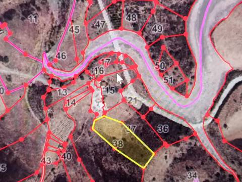 TERRENO RUSTICO COM 6000 M2 - JUNTO A ALDEIA DO TANOEIRO EM CASTRO MARIM - ALGARVE