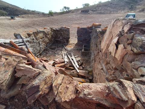 TERRENO RUSTICO COM 6000 M2 - JUNTO A ALDEIA DO TANOEIRO EM CASTRO MARIM - ALGARVE