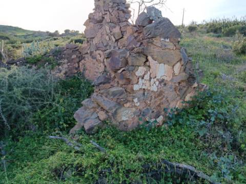 TERRENO MISTO COM 9.160 M2 - COM URBANO - ARMAZEM / GARAGEM - JUNQUEIRA - CASTRO MARIM - ALGARVE