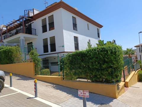 PREDIO - BLOCO COM 8 APARTAMENTOS - LICENCIADO ALOJAMENTO LOCAL - TURISMO - LAS ENCINAS - COSTA ESURE - AYAMONTE - HUELVA - ANDALUZIA - ESPANHA
