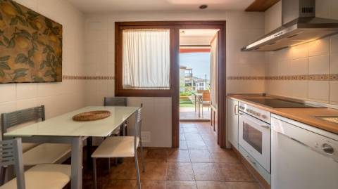 PREDIO - BLOCO COM 8 APARTAMENTOS - LICENCIADO ALOJAMENTO LOCAL - TURISMO - LAS ENCINAS - COSTA ESURE - AYAMONTE - HUELVA - ANDALUZIA - ESPANHA