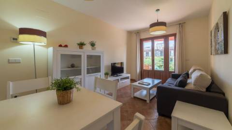 PREDIO - BLOCO COM 8 APARTAMENTOS - LICENCIADO ALOJAMENTO LOCAL - TURISMO - LAS ENCINAS - COSTA ESURE - AYAMONTE - HUELVA - ANDALUZIA - ESPANHA