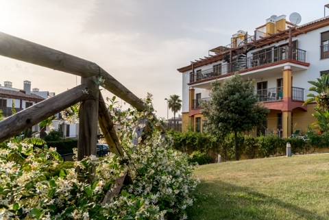 PREDIO - BLOCO COM 8 APARTAMENTOS - LICENCIADO ALOJAMENTO LOCAL - TURISMO - LAS ENCINAS - COSTA ESURE - AYAMONTE - HUELVA - ANDALUZIA - ESPANHA