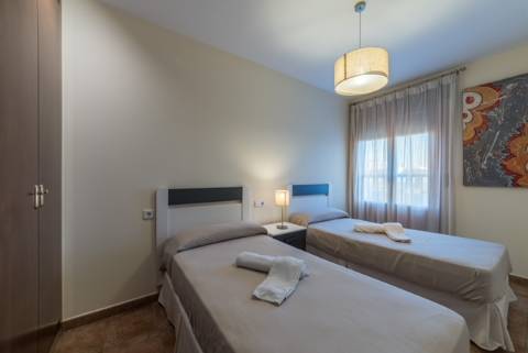 PREDIO - BLOCO COM 8 APARTAMENTOS - LICENCIADO ALOJAMENTO LOCAL - TURISMO - LAS ENCINAS - COSTA ESURE - AYAMONTE - HUELVA - ANDALUZIA - ESPANHA
