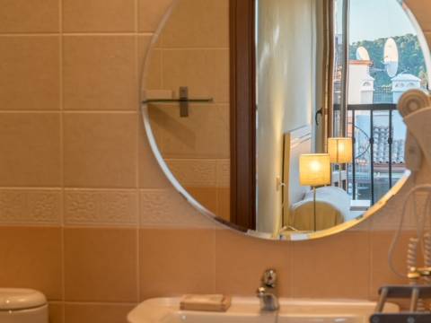 PREDIO - BLOCO COM 8 APARTAMENTOS - LICENCIADO ALOJAMENTO LOCAL - TURISMO - LAS ENCINAS - COSTA ESURE - AYAMONTE - HUELVA - ANDALUZIA - ESPANHA