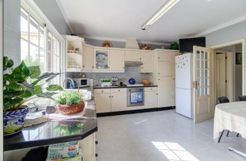 Moradia em Altura, a 520 metros da Praia da Alagoa