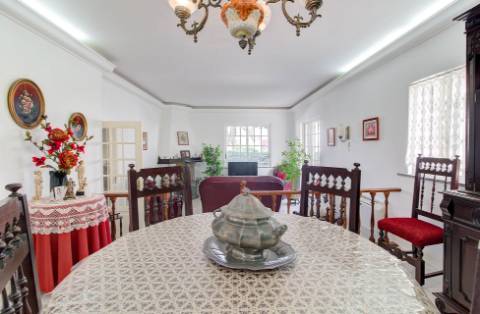 Moradia em Altura, a 520 metros da Praia da Alagoa