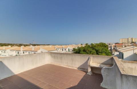 Moradia em Altura, a 520 metros da Praia da Alagoa