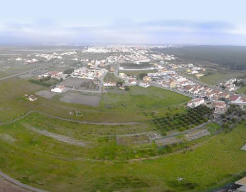 Terreno com Ruina na Hortas em Vila Real de Santo Antonio