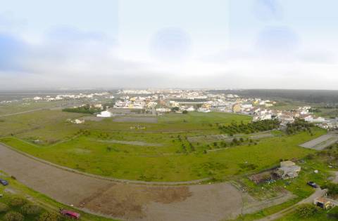 Terreno com Ruina na Hortas em Vila Real de Santo Antonio