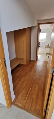 Moradia totalmente renovada numa zona calma onde predomina a habitação unifamiliar!