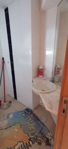 Moradia totalmente renovada numa zona calma onde predomina a habitação unifamiliar!