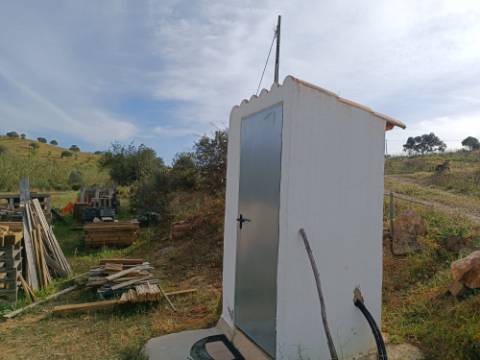 TERRENO RUSTICO COM 2.320 M2 - PLANO - ÁGUA - ELETRICIDADE - PISA BARRO - CASTRO MARIM - ALGARVE