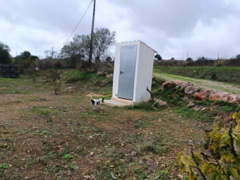 TERRENO RUSTICO COM 2.320 M2 - PLANO - ÁGUA - ELETRICIDADE - PISA BARRO - CASTRO MARIM - ALGARVE