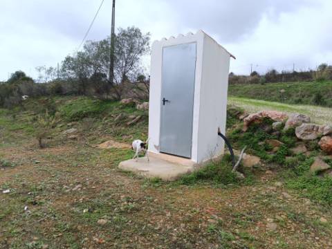 TERRENO RUSTICO COM 2.320 M2 - PLANO - ÁGUA - ELETRICIDADE - PISA BARRO - CASTRO MARIM - ALGARVE