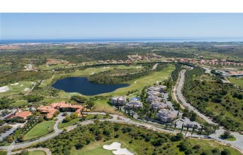 Apartamento T2 com terraço 43.02,33m2 sito no Golf Monte Rei