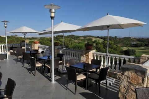 (GOLDEN VISA )Moradia de tipologia V2 de sonho num aldeamento no Campo de Golf de Castro Marim