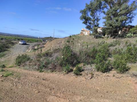 TERRENO RUSTICO COM 9.520 M2 - VISTA DO RIO GUADIANA - VALE ANDREU -CASTRO MARIM - ALGARVE