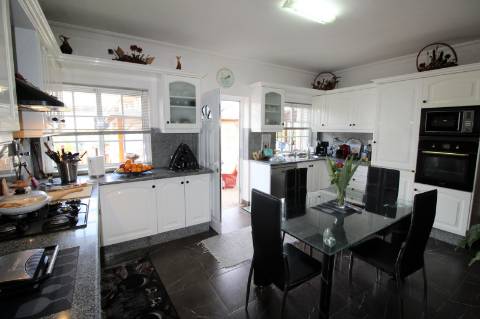 Lindíssima moradia isolada com piscina em excelente localização na Quinta do Sobral, Castro Martim