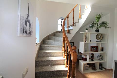 Lindíssima moradia isolada com piscina em excelente localização na Quinta do Sobral, Castro Martim