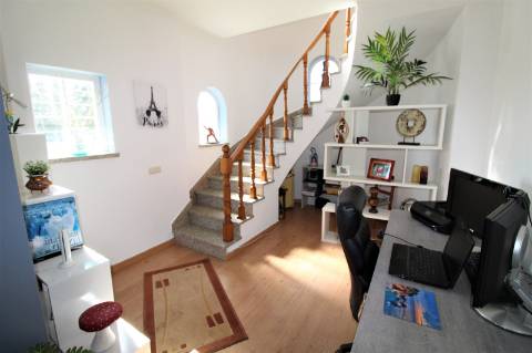 Lindíssima moradia isolada com piscina em excelente localização na Quinta do Sobral, Castro Martim