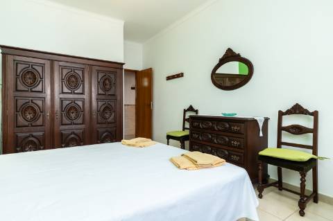 Exclusivo Edifício com 8 Apartamentos em Manta Rota, Algarve