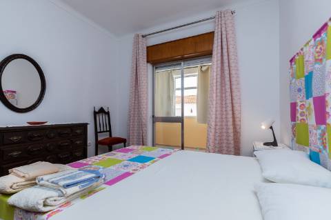 Exclusivo Edifício com 8 Apartamentos em Manta Rota, Algarve