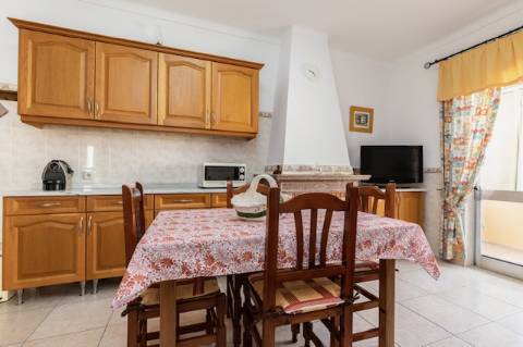 Exclusivo Edifício com 8 Apartamentos em Manta Rota, Algarve