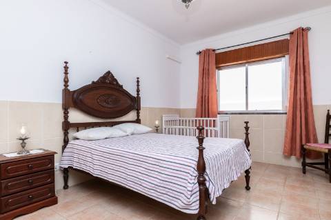 Exclusivo Edifício com 8 Apartamentos em Manta Rota, Algarve