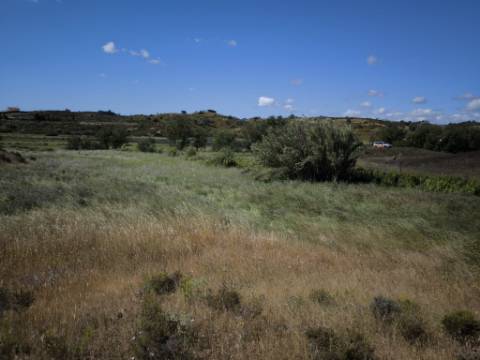 TERRENO COM 60880 M2 - COM POSSIBILIDADE DE CONSTRUÇÃO - TURISMO E MORADIA - JUNQUEIRA - CASTRO MARIM - ALGARVE