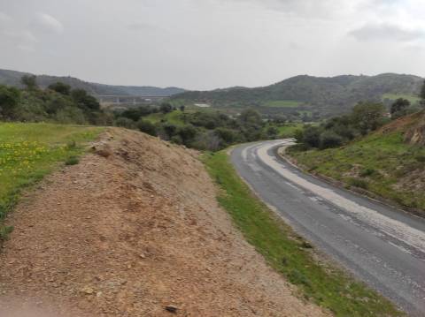 Terreno Rústico com 16.320 m² com árvores - Beliche - Castro Marim - Algarve