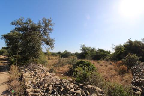Terreno Rústico com 6840 m2