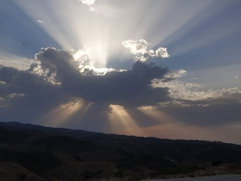 TERRENO RÚSTICO COM 10.480 M2 JUNTO A BARRAGEM DO BELICHE - ALCARIAS - AZINHAL - ALGARVE