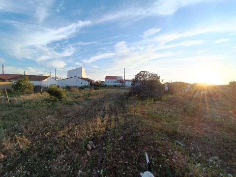 TERRENO URBANO PARA CONSTRUÇÃO - 840 M2 - VISTA MAR E VISTA LAGO - PORTELA ALTA DE CIMA - CASTRO MARIM - ALGARVE