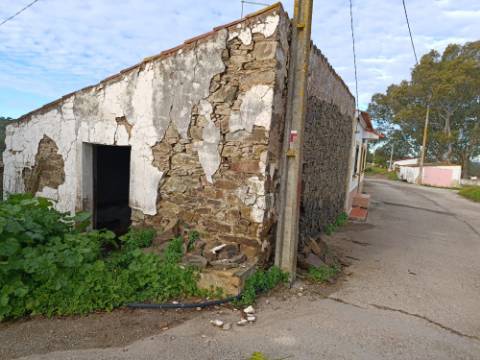 MORADIA DE ALDEIA - COM 37 M2 - PARA RECONSTRUIR - CORTE DA SEDA - ALCOUTIM - ALGARVE