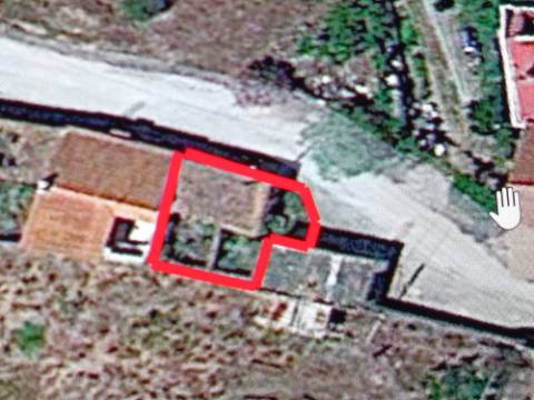 MORADIA DE ALDEIA - COM 37 M2 - PARA RECONSTRUIR - CORTE DA SEDA - ALCOUTIM - ALGARVE