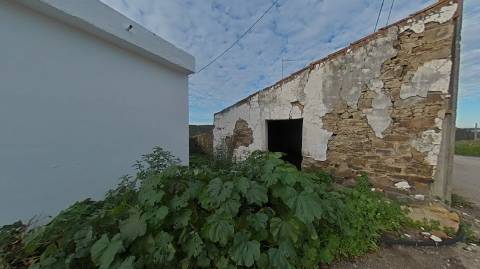 MORADIA DE ALDEIA - COM 37 M2 - PARA RECONSTRUIR - CORTE DA SEDA - ALCOUTIM - ALGARVE